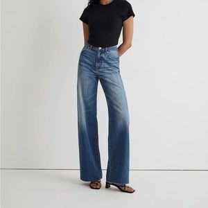 Madewell super wide leg jeans in Fanin Wash